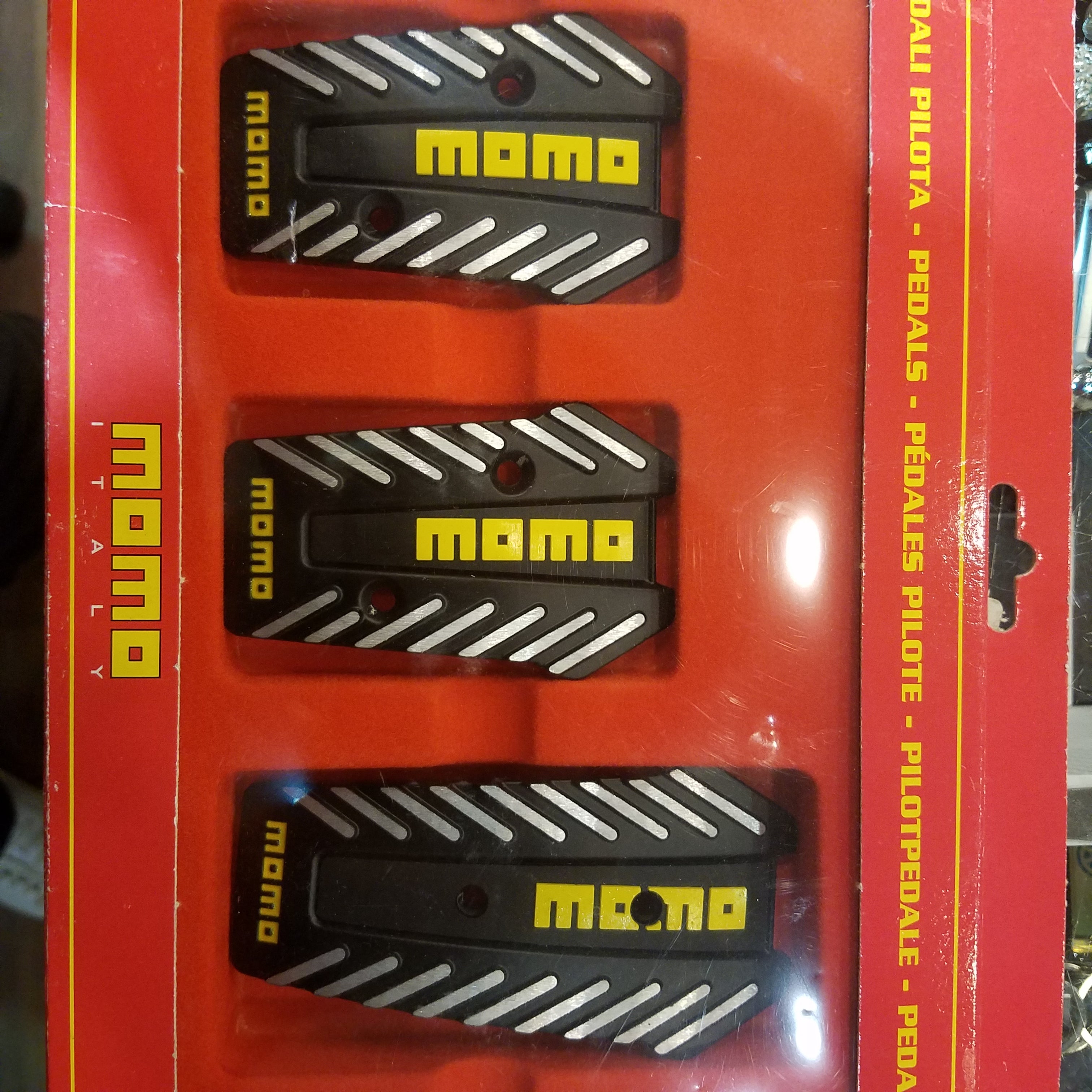 momo pedale Momo Pedal Black – Auto World