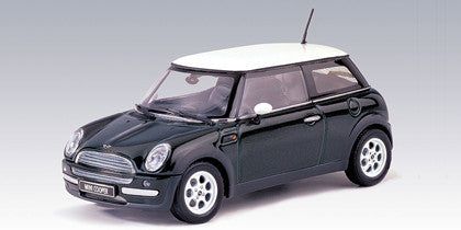 AUTOart 1:43 BMW MINI COOPER RACING GREEN                                                