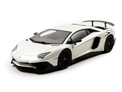 1:18 Lamborghini Aventador Lp750-4 SV Pearl White