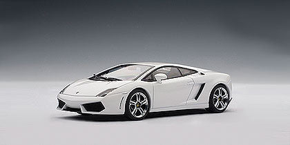 AUTOart 1:43 lambo gallardo lp560-4 white                                                