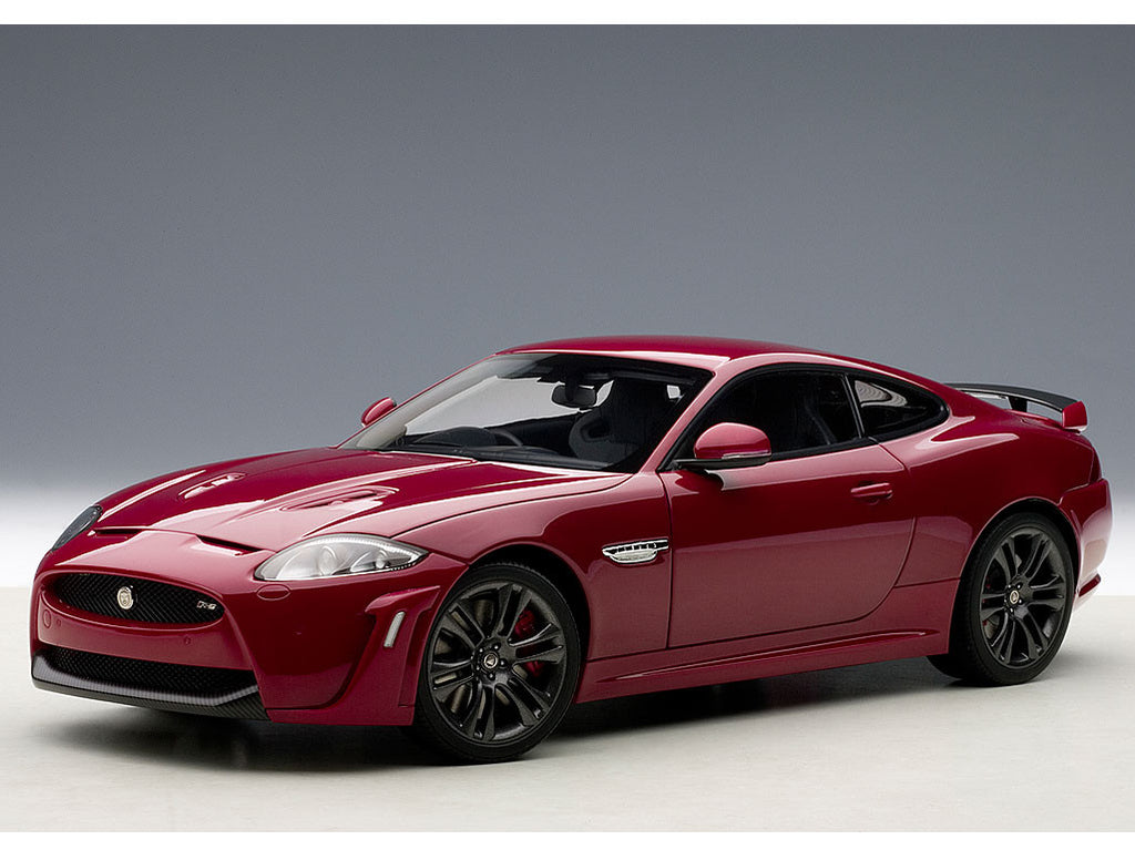 AUTOart 1:18 JAGUAR XKR-S ITALIAN RACING RED                                             